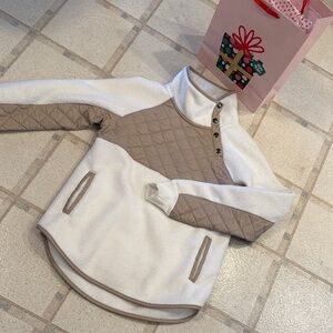 Abercrombie and Fitch winter white fleece with faux leather trim. Extra small.